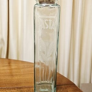 Elegant Clear Glass Vase with Cork Lid